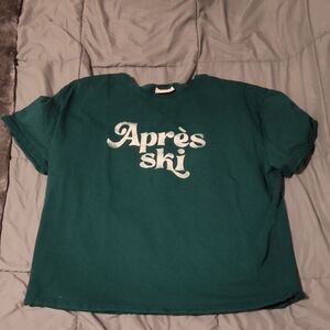 MUST BUNDLE - Universal Thread Forest Green Tee